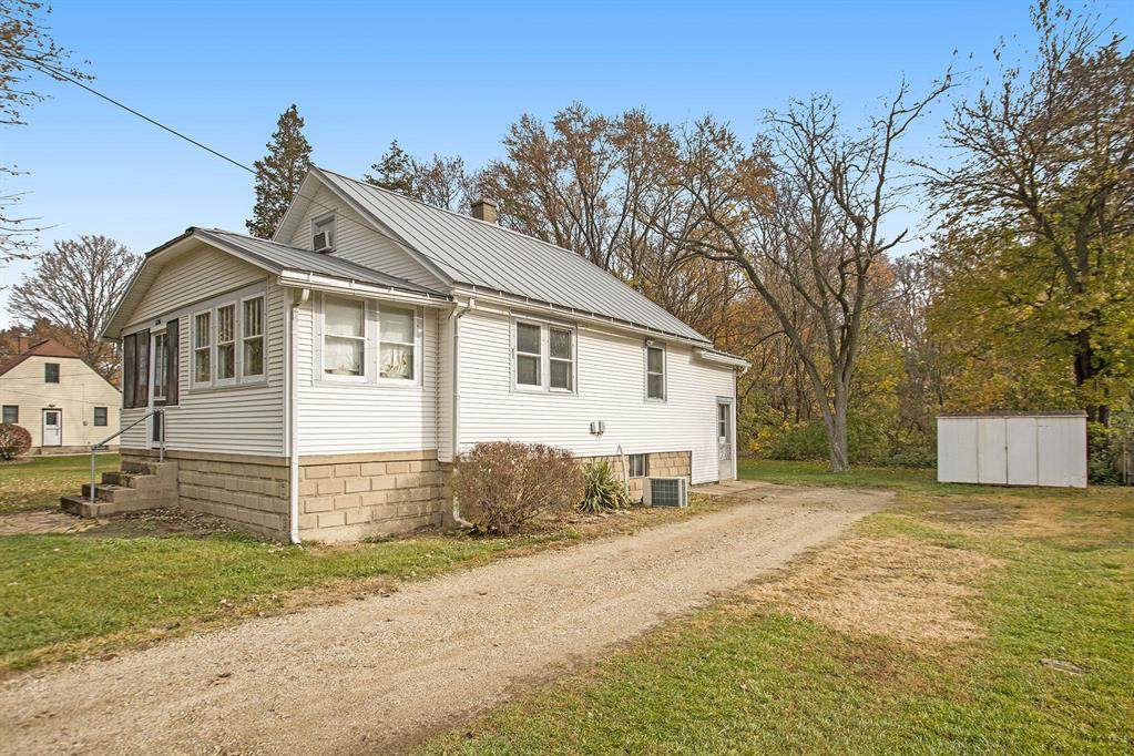 6896 Madison Avenue - Photo 1