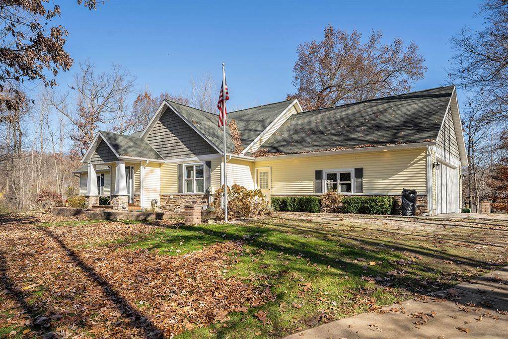 6692 Chancery Drive - Photo 1