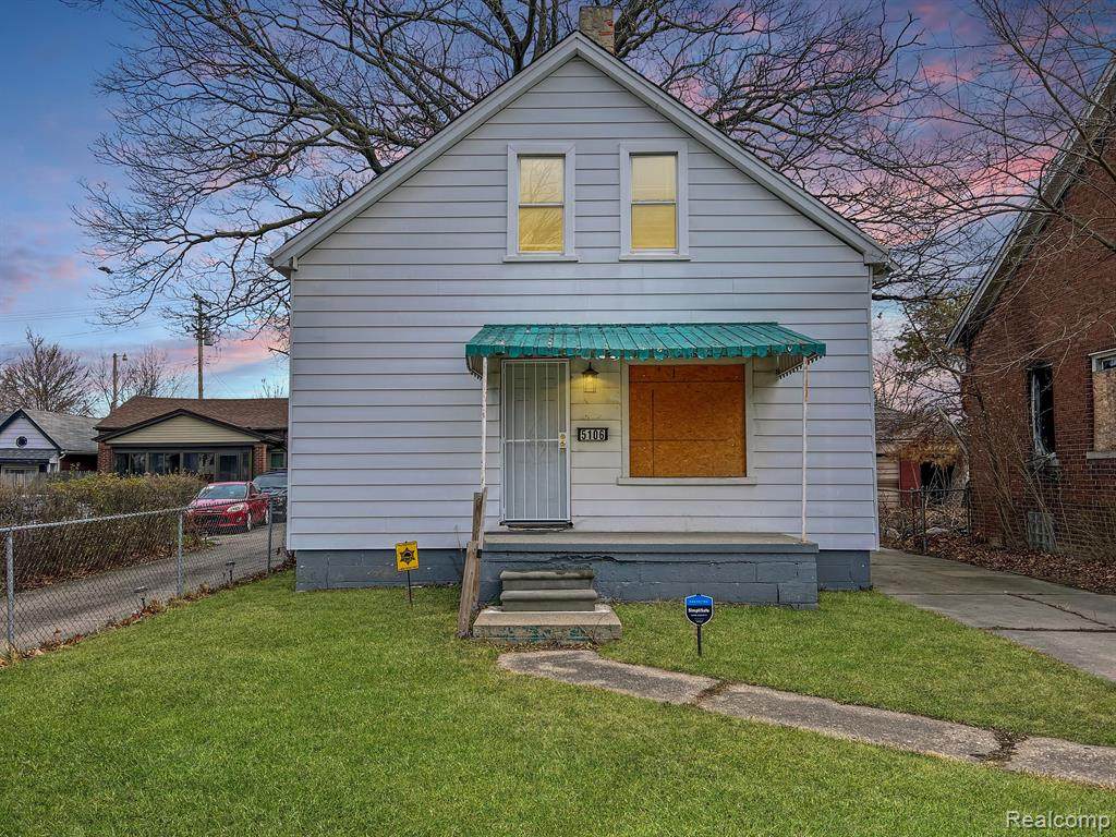 5106 Hereford Street - Photo 1