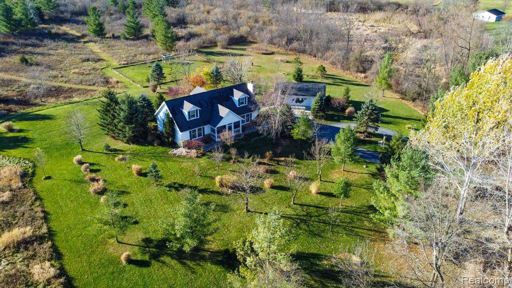 1680 Greenwood Road - Photo 1