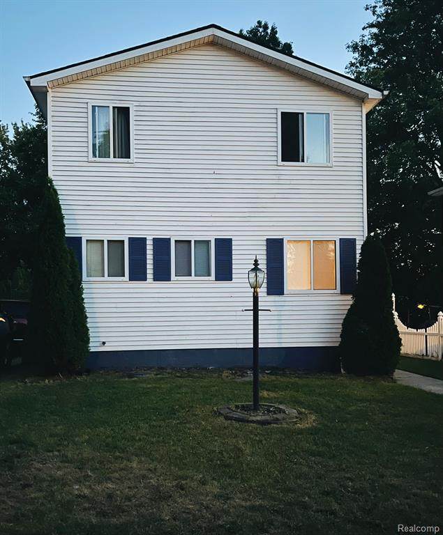 430 Dell Avenue - Photo 1