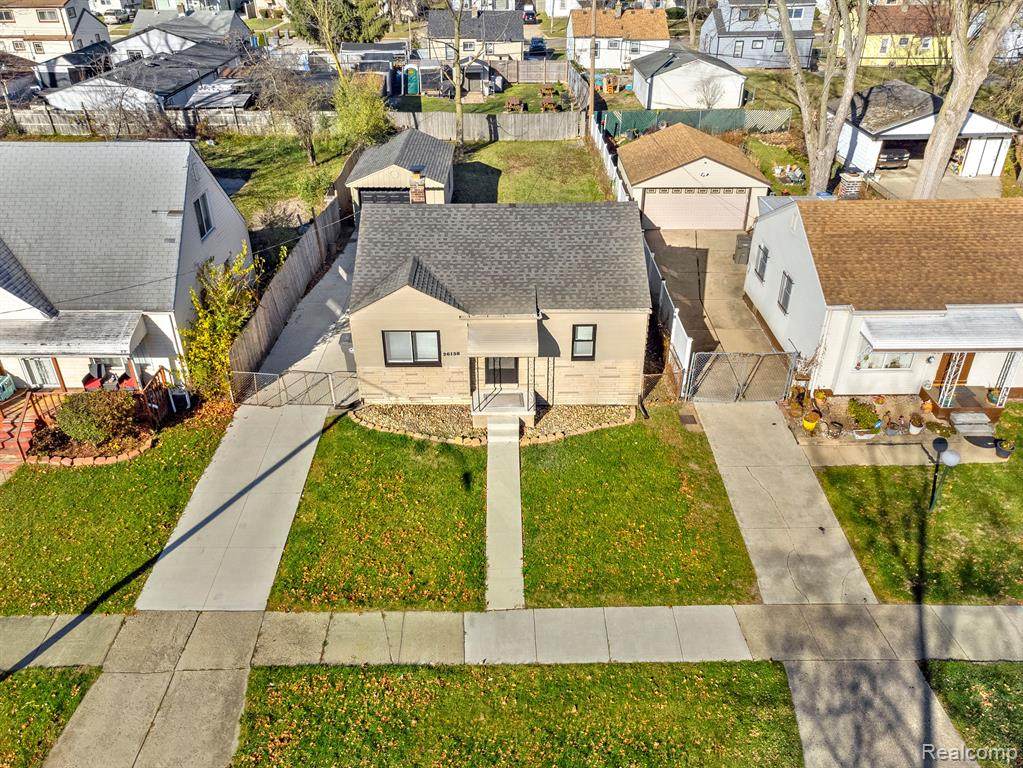 26138 Yale Street - Photo 1