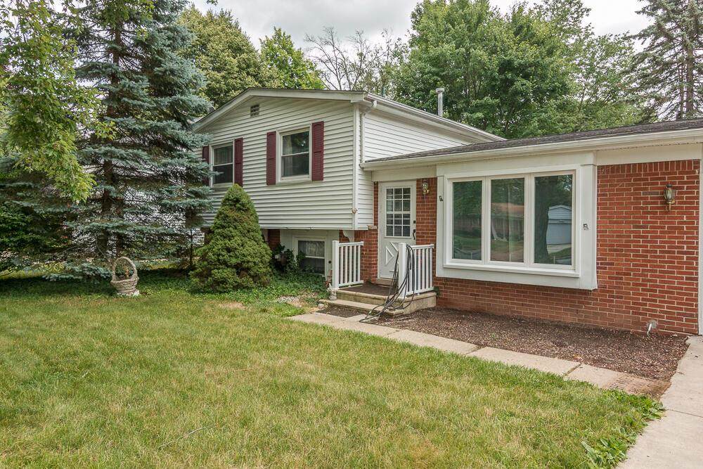 1407 Sussex Street - Photo 1