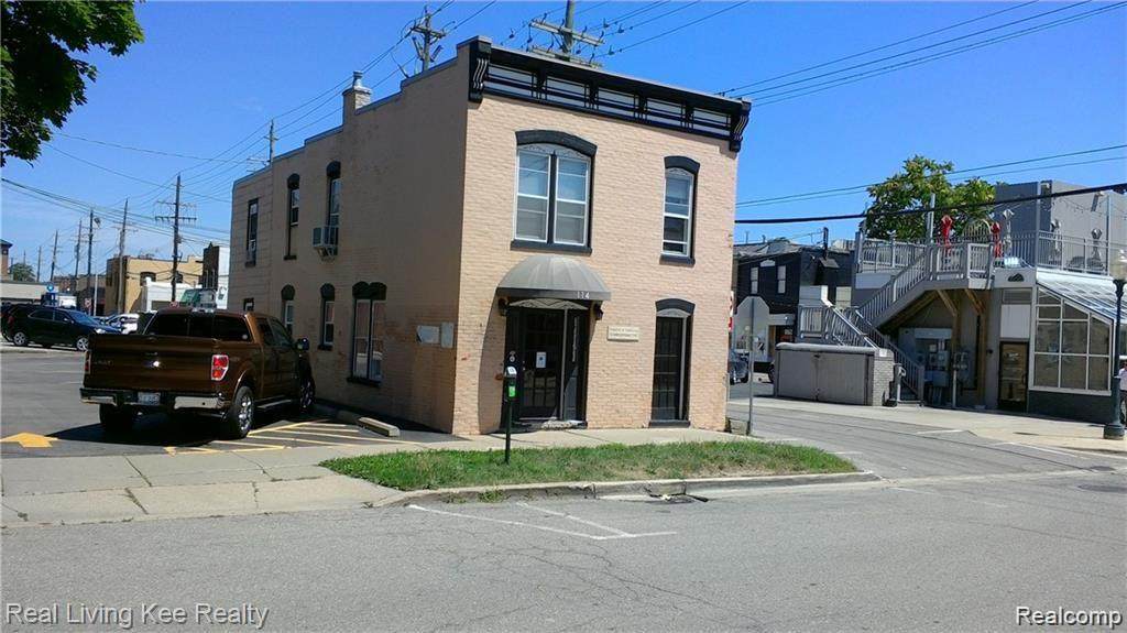114 3RD Street - Photo 1