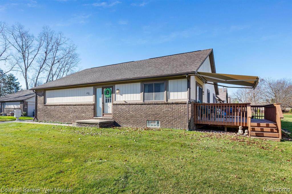 20521 Longwood Drive - Photo 1