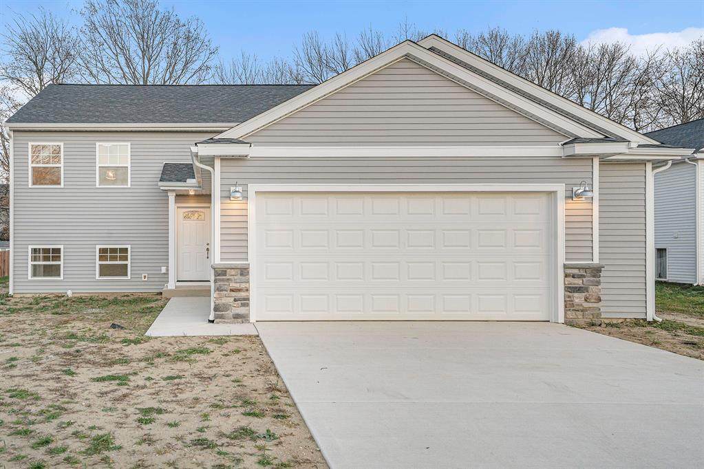 10633 Brightwaters Lane - Photo 1