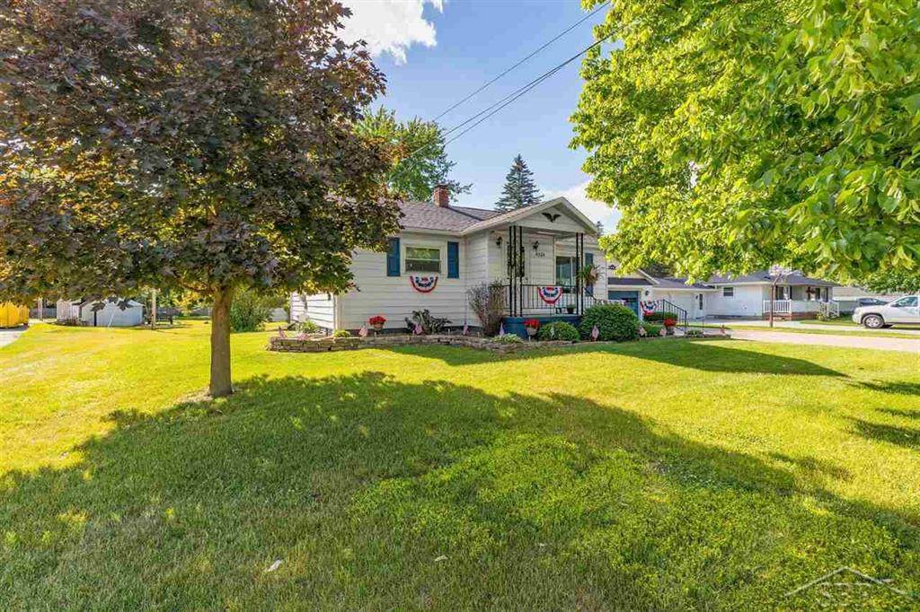 1021 Saginaw - Photo 1