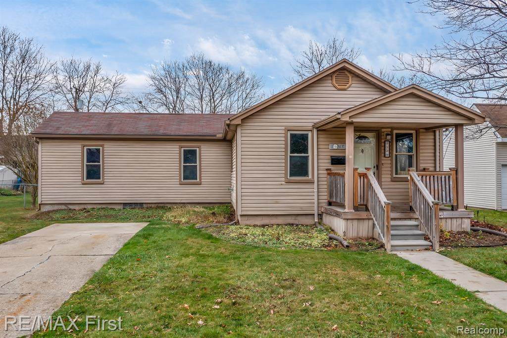 3129 Prairie Avenue - Photo 1