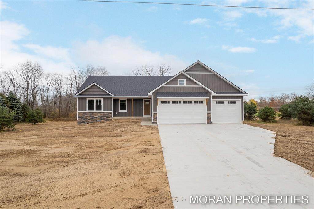 9102 88th Avenue - Photo 1