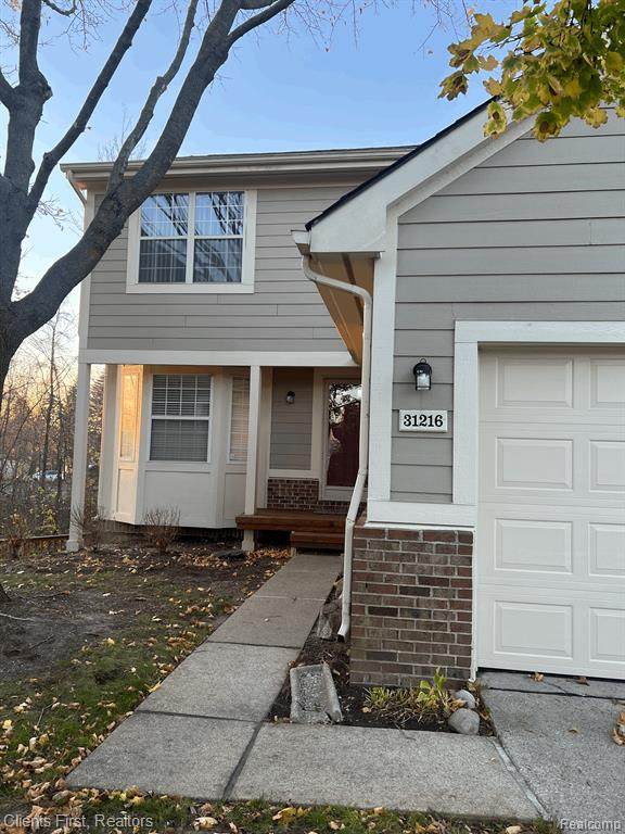 31216 Columbia Drive - Photo 1