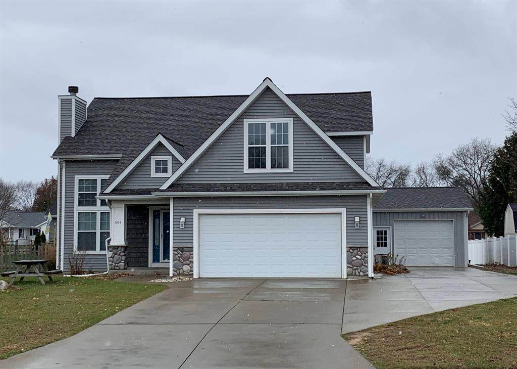 804 Bardeen Court - Photo 1