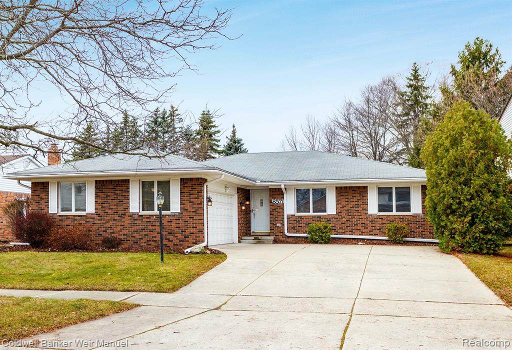 8571 Mannington Road - Photo 1