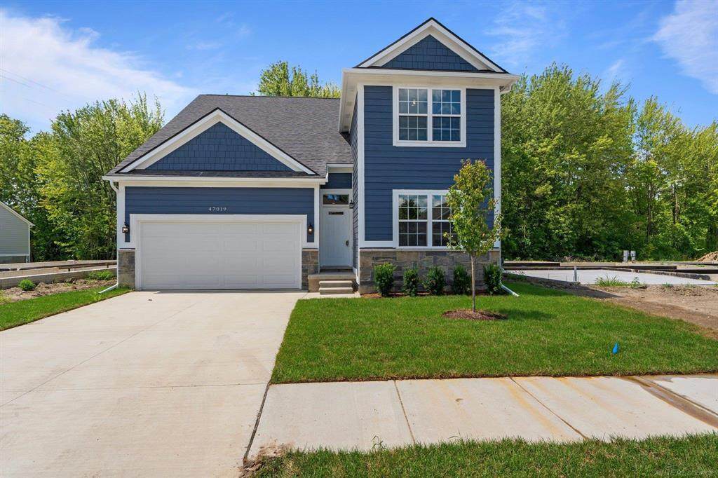 47031 Brookview Dr - Photo 1