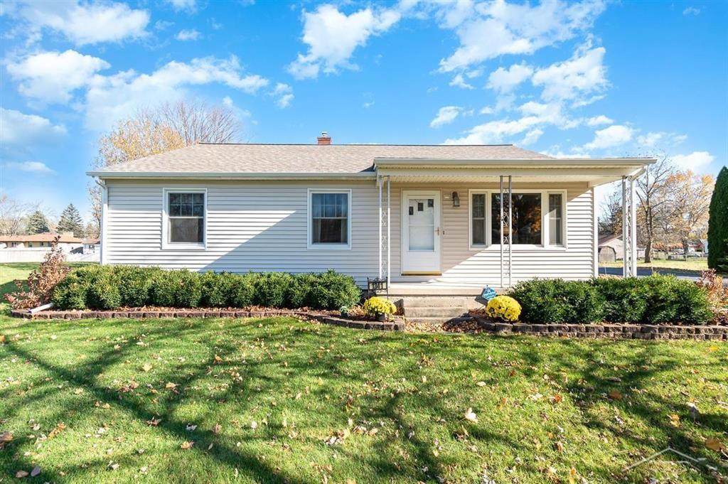 1341 Pius Street - Photo 1