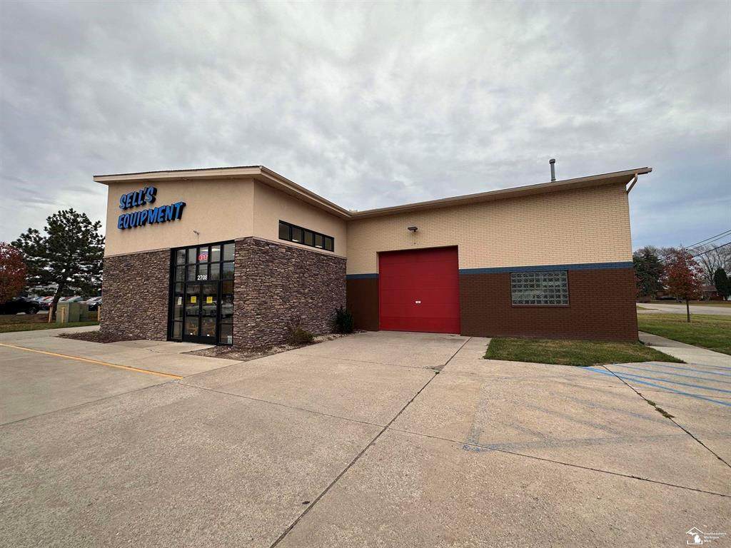 2708 Telegraph - Photo 1