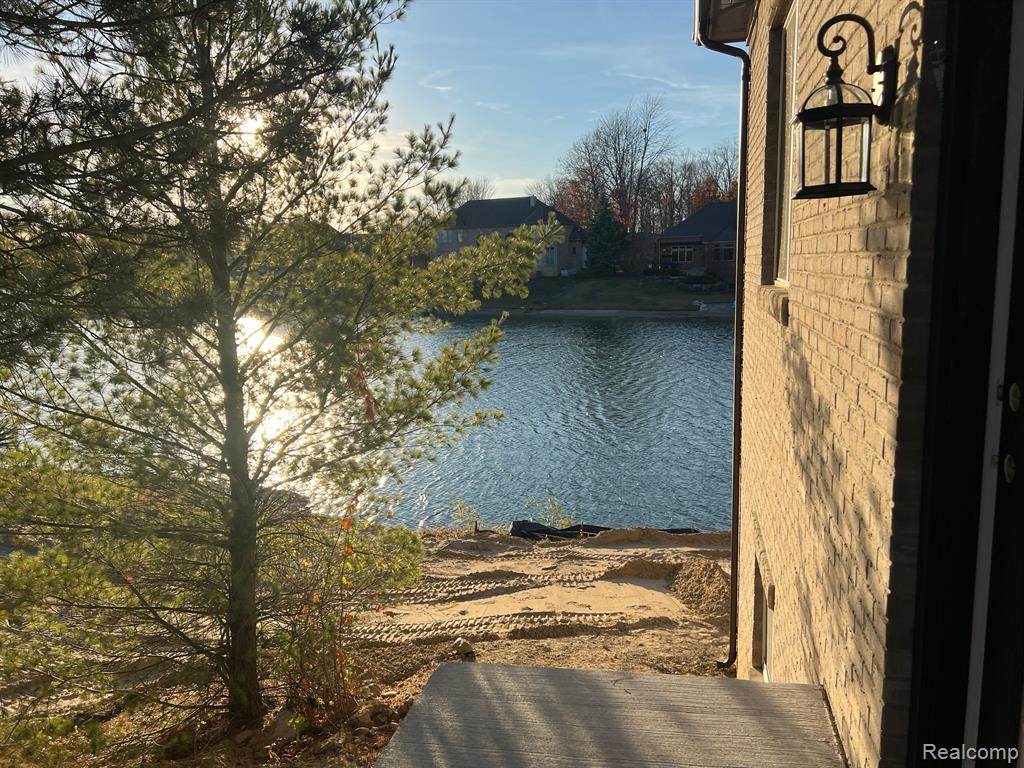 68469 Lake Angela Pointe - Photo 1
