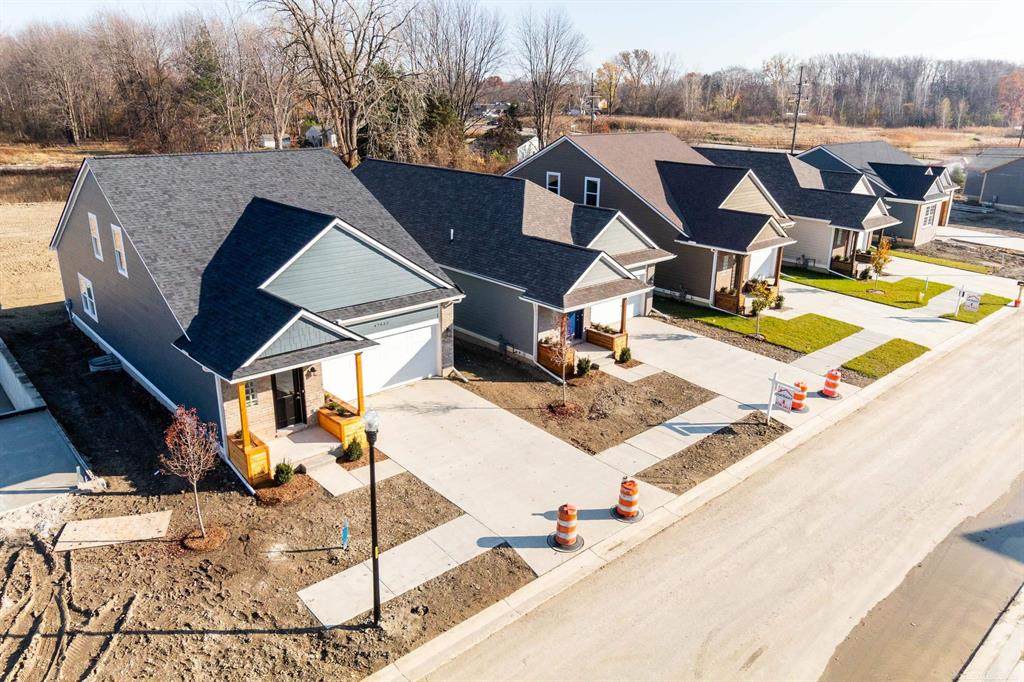 47032 Brookview - Photo 1