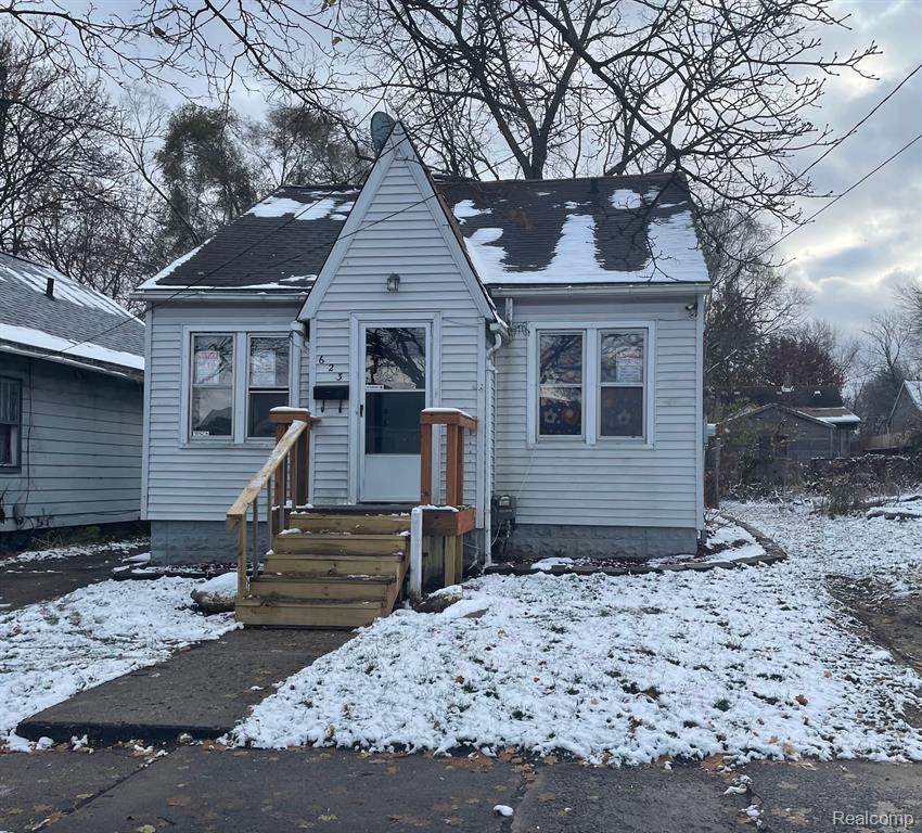 623 Barrie Avenue - Photo 1