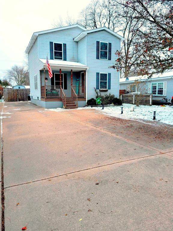 875 Adelaide Dr - Photo 1