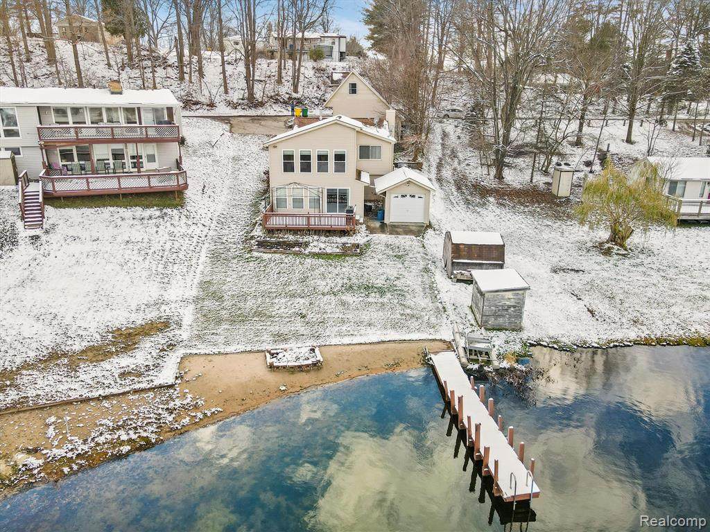 100 Curella Drive - Photo 1