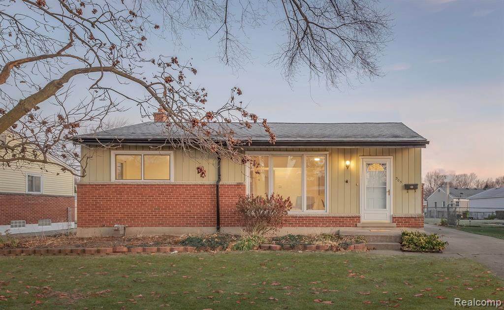 303 Hecht Drive - Photo 1