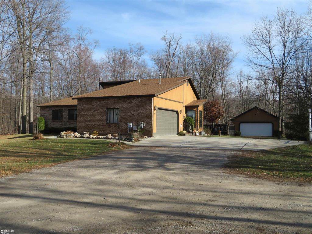 1413 Irish Road - Photo 1