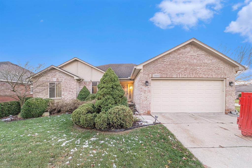20850 Nucci - Photo 1