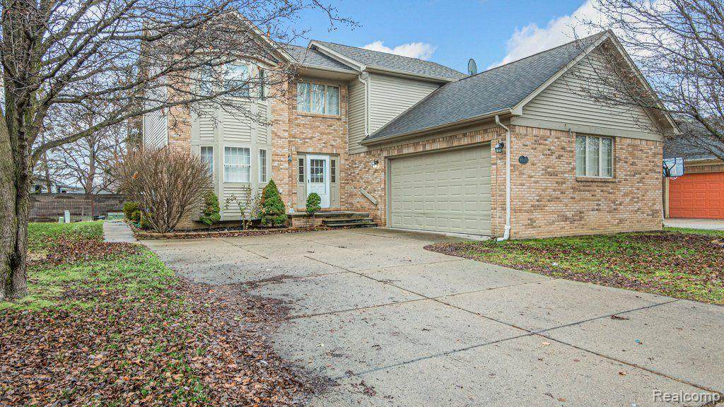 40710 Harmon Drive - Photo 1