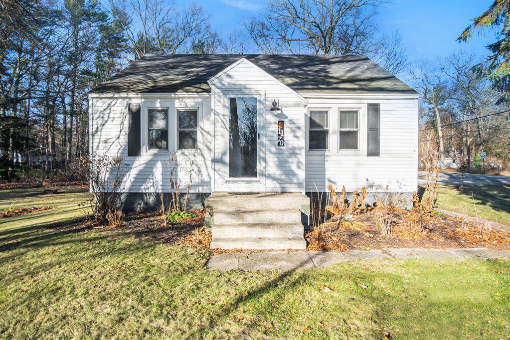 1170 Giles Road - Photo 1