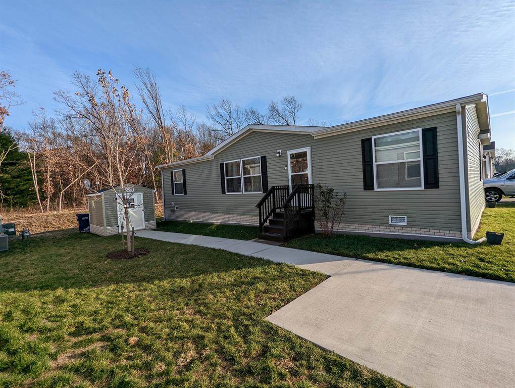 218 Braeburn Drive - Photo 1
