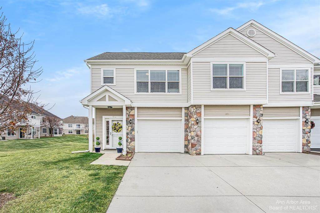 602 Fieldstone Circle - Photo 1
