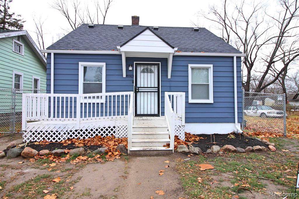 19363 Rosemont Avenue - Photo 1