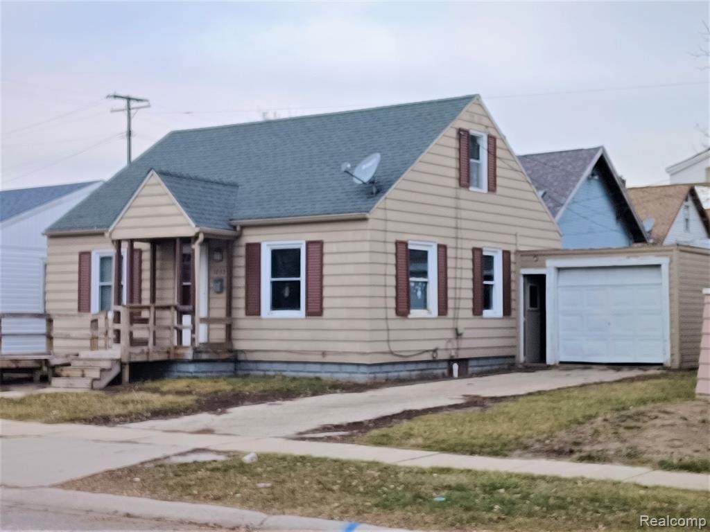 1033 Miller Street - Photo 1
