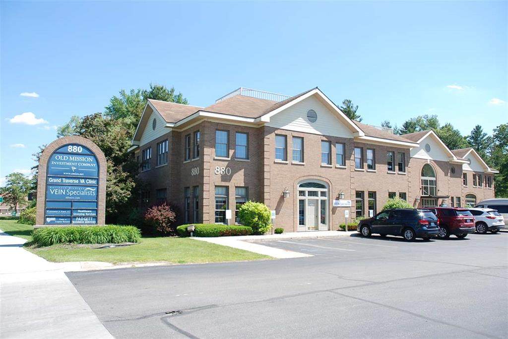880 Munson Avenue - Photo 1