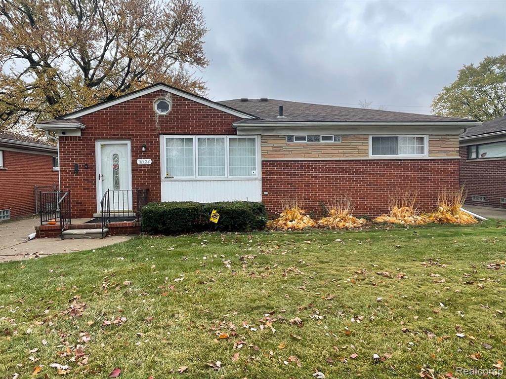 16524 Collinson Avenue - Photo 1