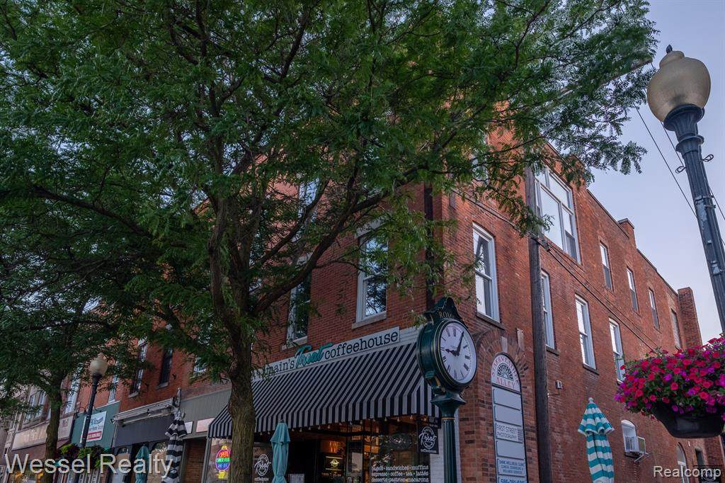 215 Main Street - Photo 1