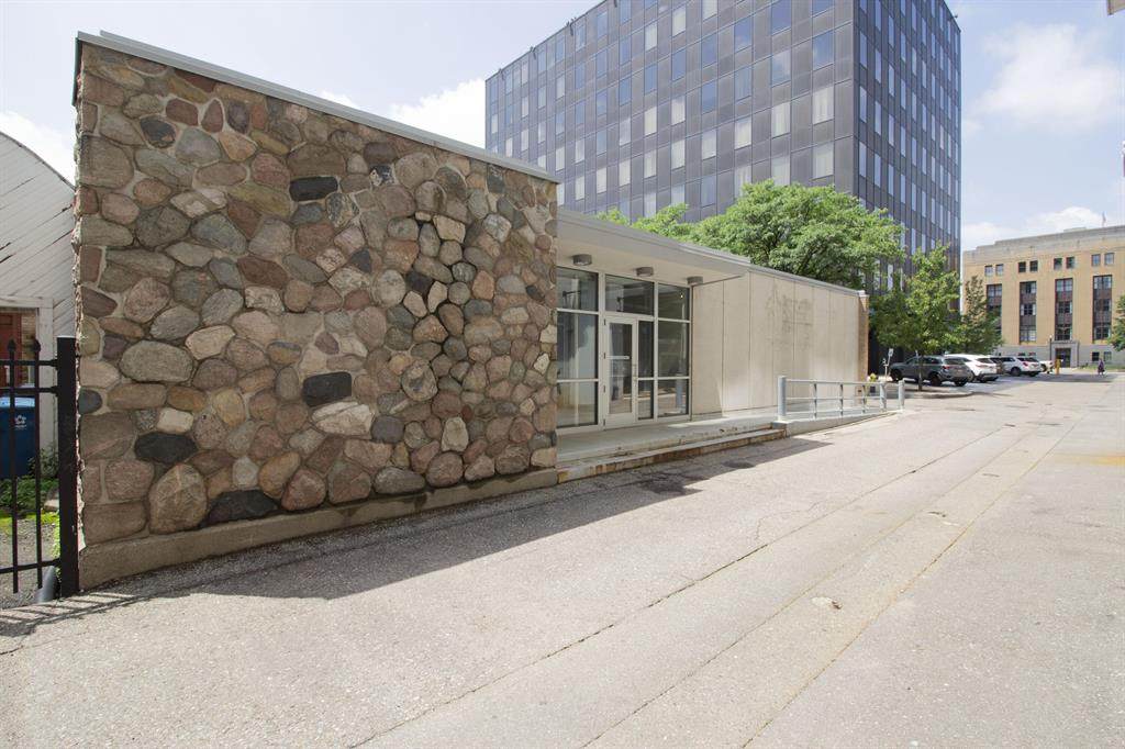 125 Exchange Place - Photo 1