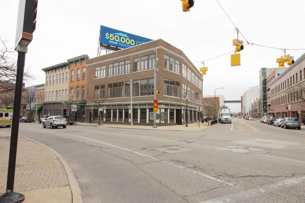 200 Michigan Avenue - Photo 1