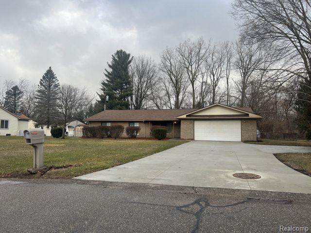 34252 Hathaway Street - Photo 1