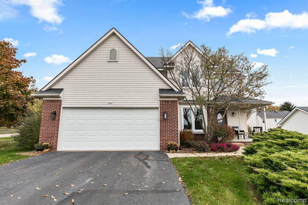 1034 Pepperwood Court - Photo 1