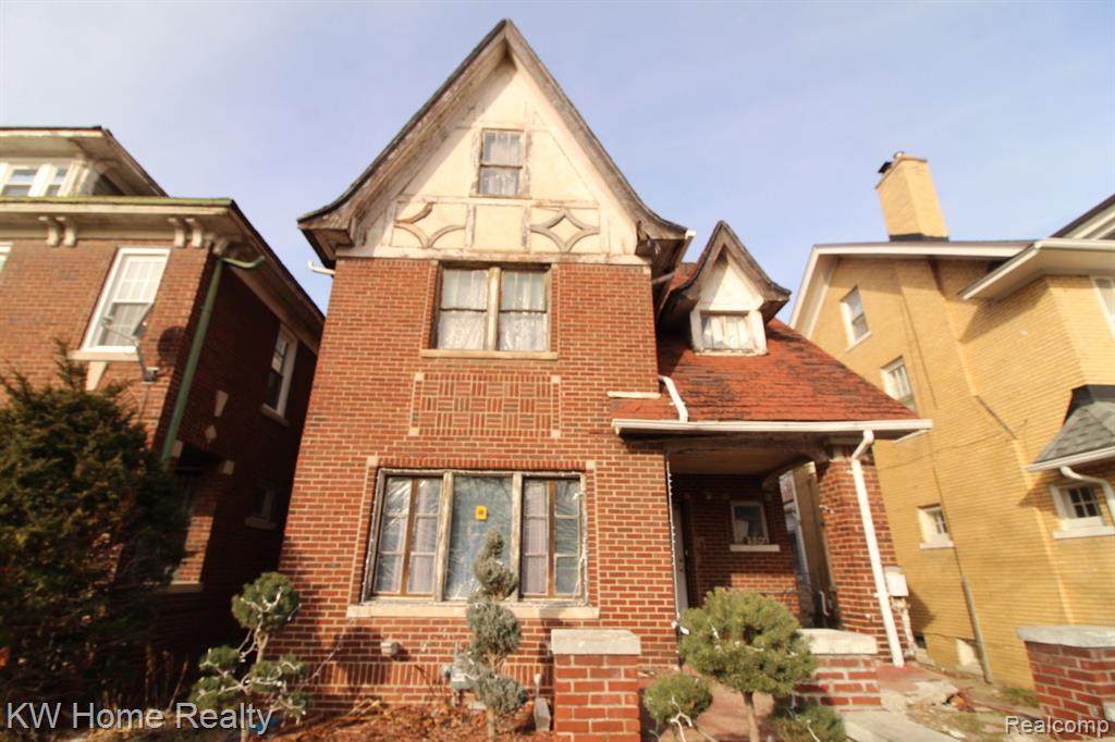 2500 Atkinson Street - Photo 1