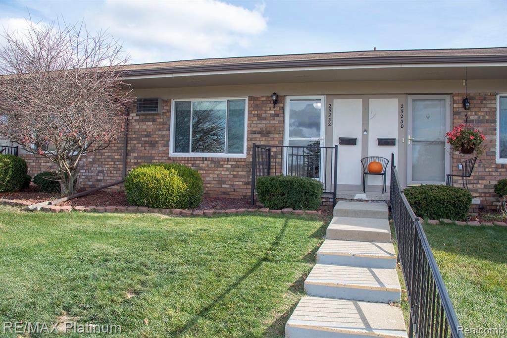 25232 Potomac Unit #5 Drive - Photo 1