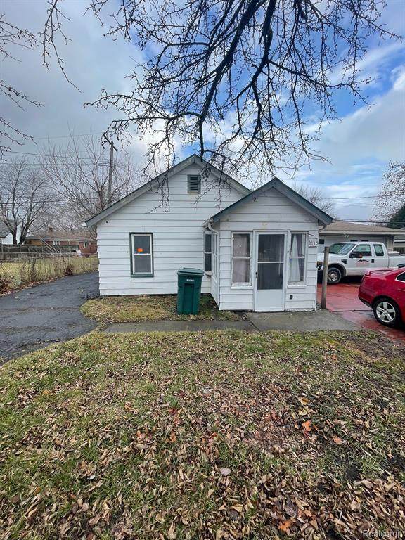 2170 College Avenue - Photo 1