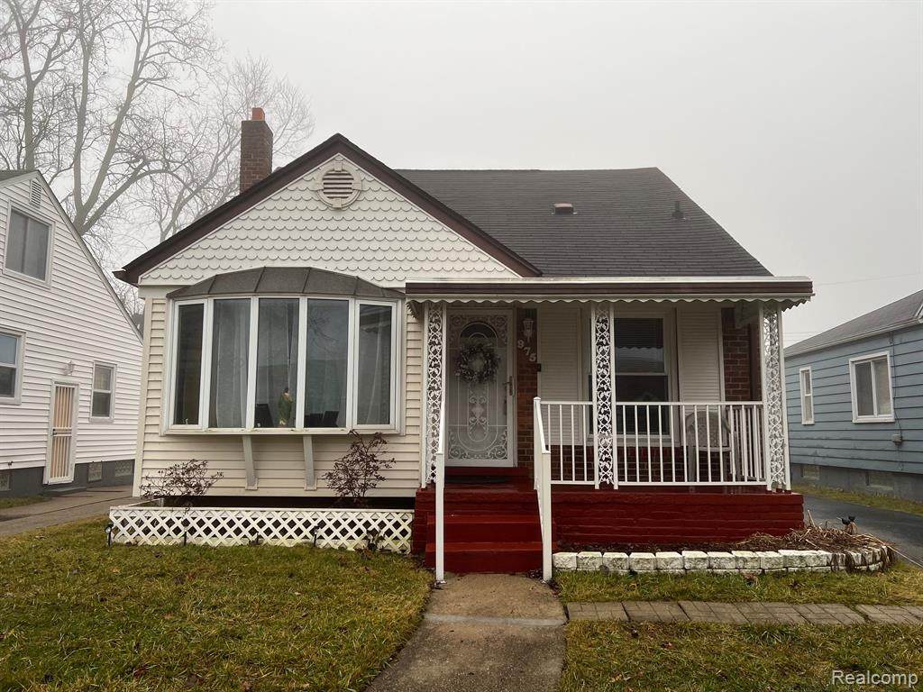 975 Berwick Boulevard - Photo 1
