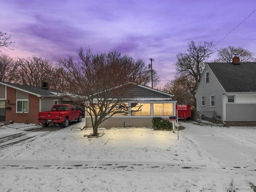 27830 Van Howe Street - Photo 1