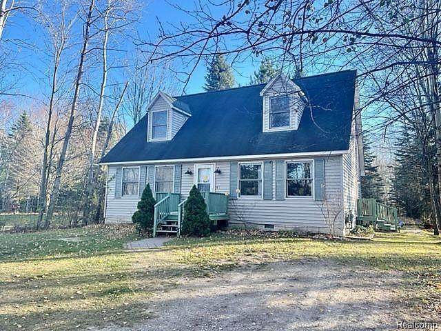 7088 Aitken - Photo 1