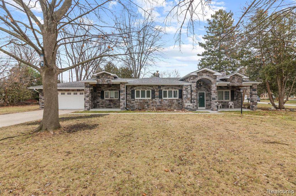 23410 Military Road - Photo 1