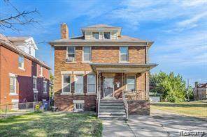 216 Holbrook Street - Photo 1