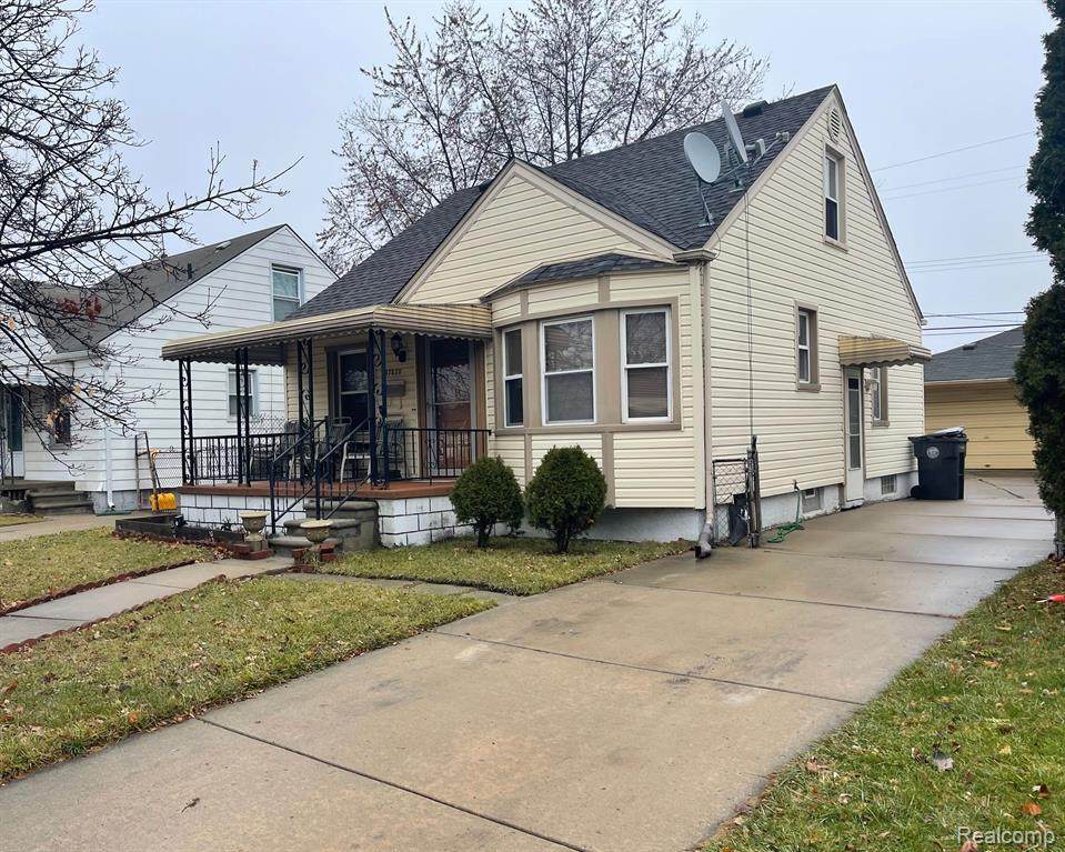 17220 Eddon Street - Photo 1