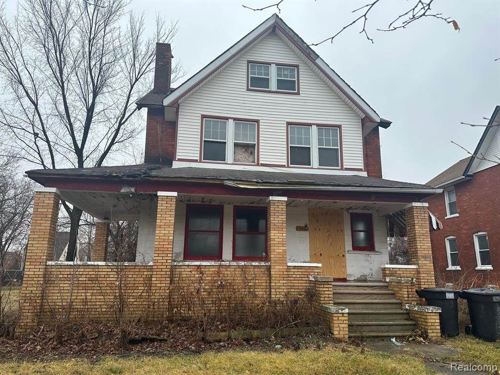 580 Chandler Street - Photo 1